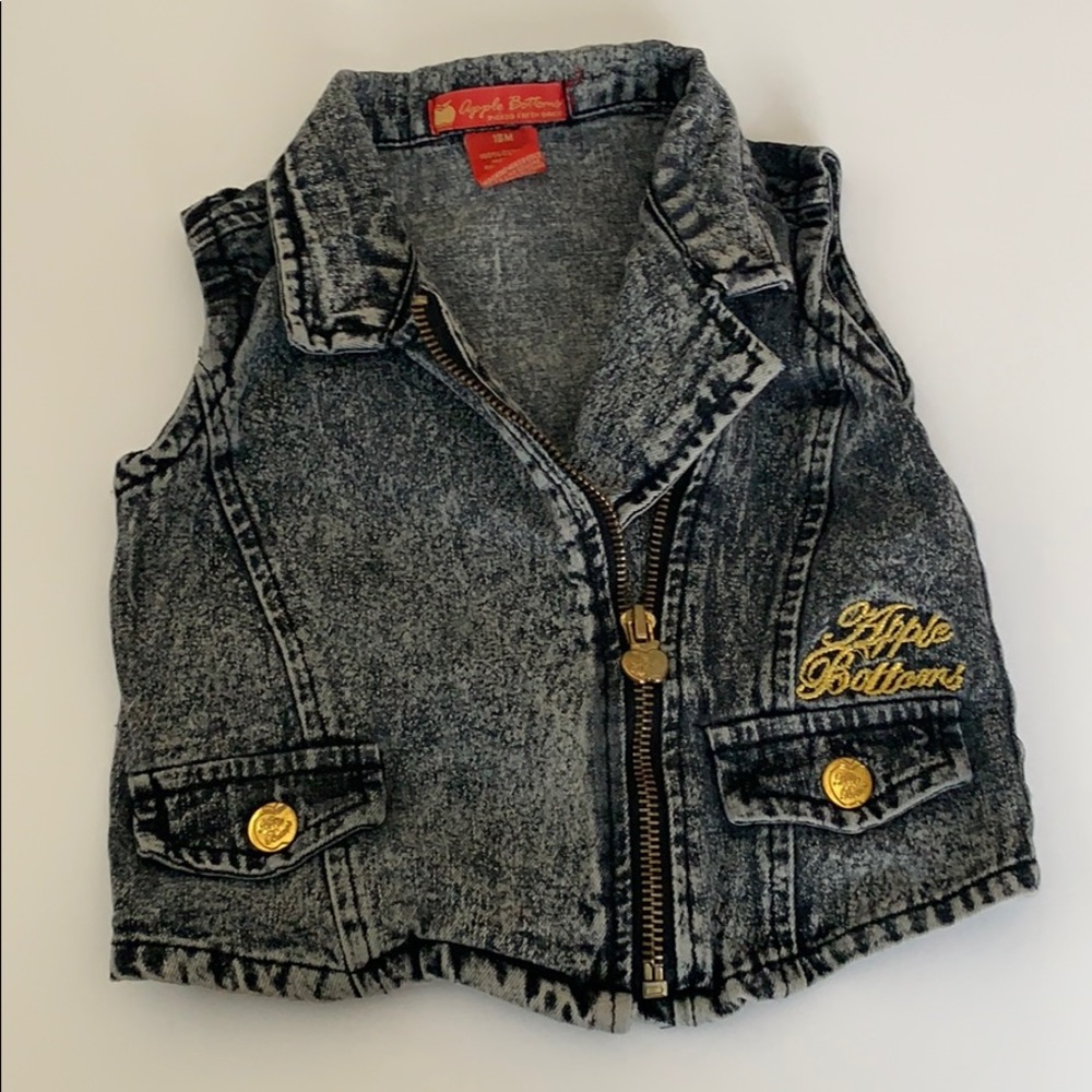 Apple bottom black jean vest size 18 months